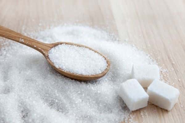 sugar is one of the ingredients to avoid for oily skin