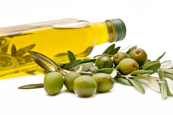 olive oil is good for oily skin