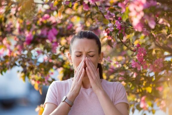 what allergies cause skin problems